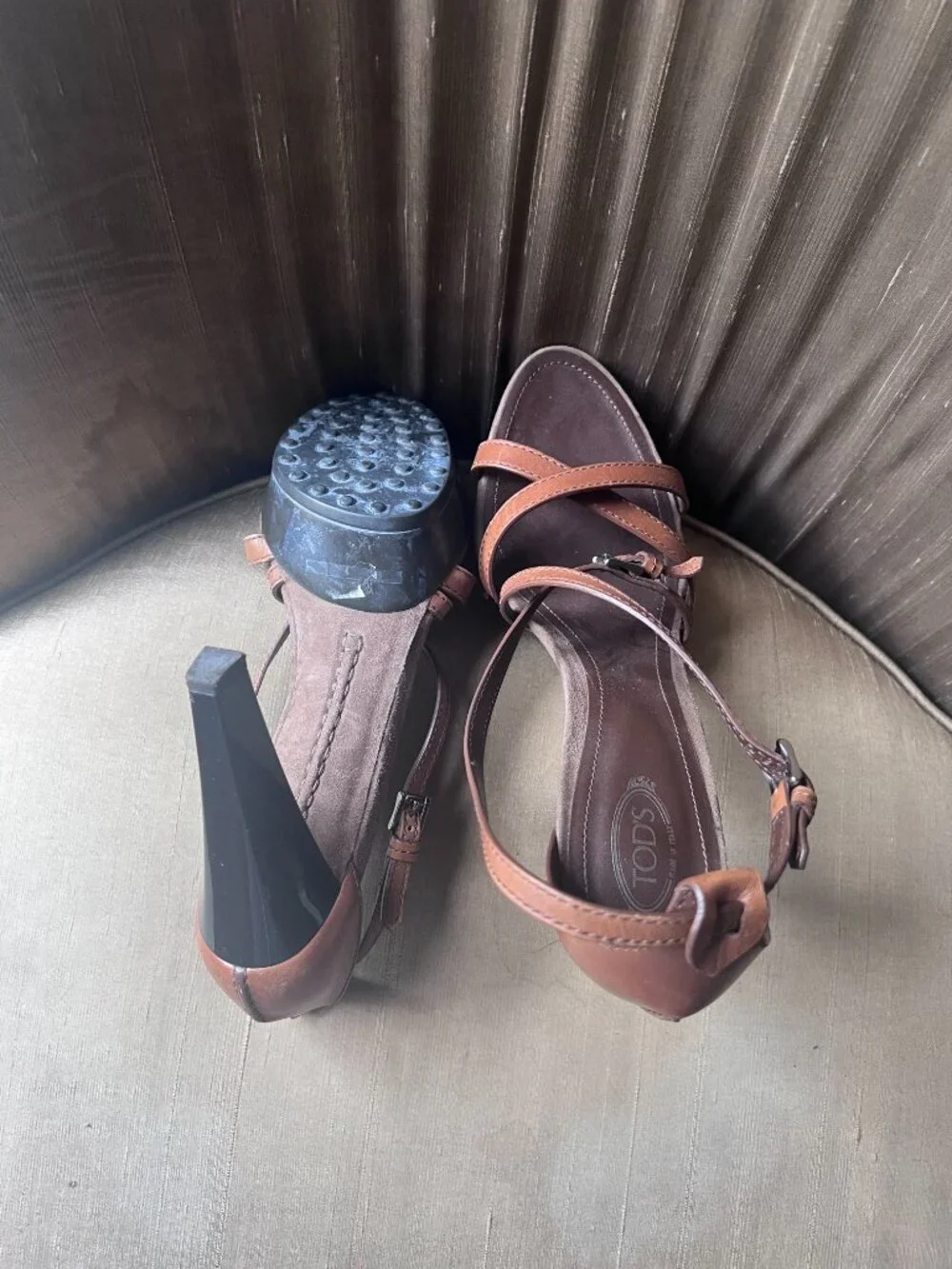 TOD'S Strappy Leather Platform Sandals Size 11 / 41